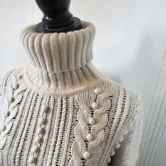 Plus Size Ann Taylor White Merino Wool Blend / Alpaca Turtle Neck Sweater - Picture 10 of 12